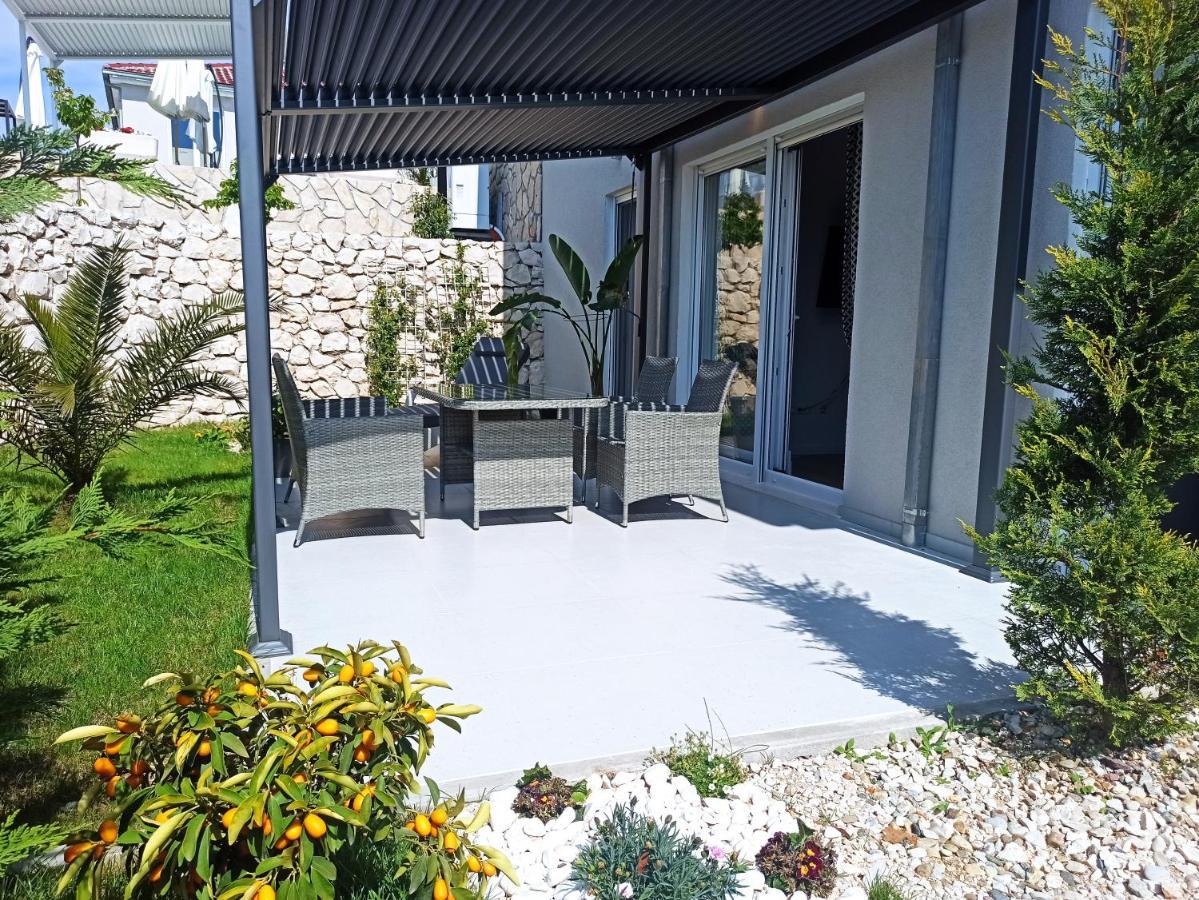 Adriaapart Vip Sukošan Exteriör bild